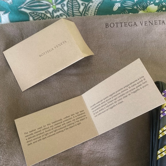 Sold - Picture 3 of 9